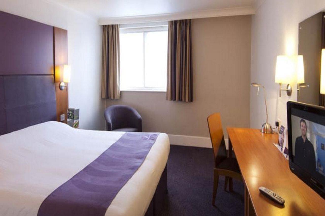 Premier Inn Exeter Zewnętrze zdjęcie